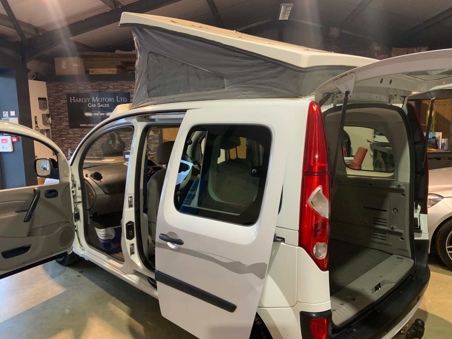 Used Renault Kangoo 2011 for sale - 77137845: Photo 5