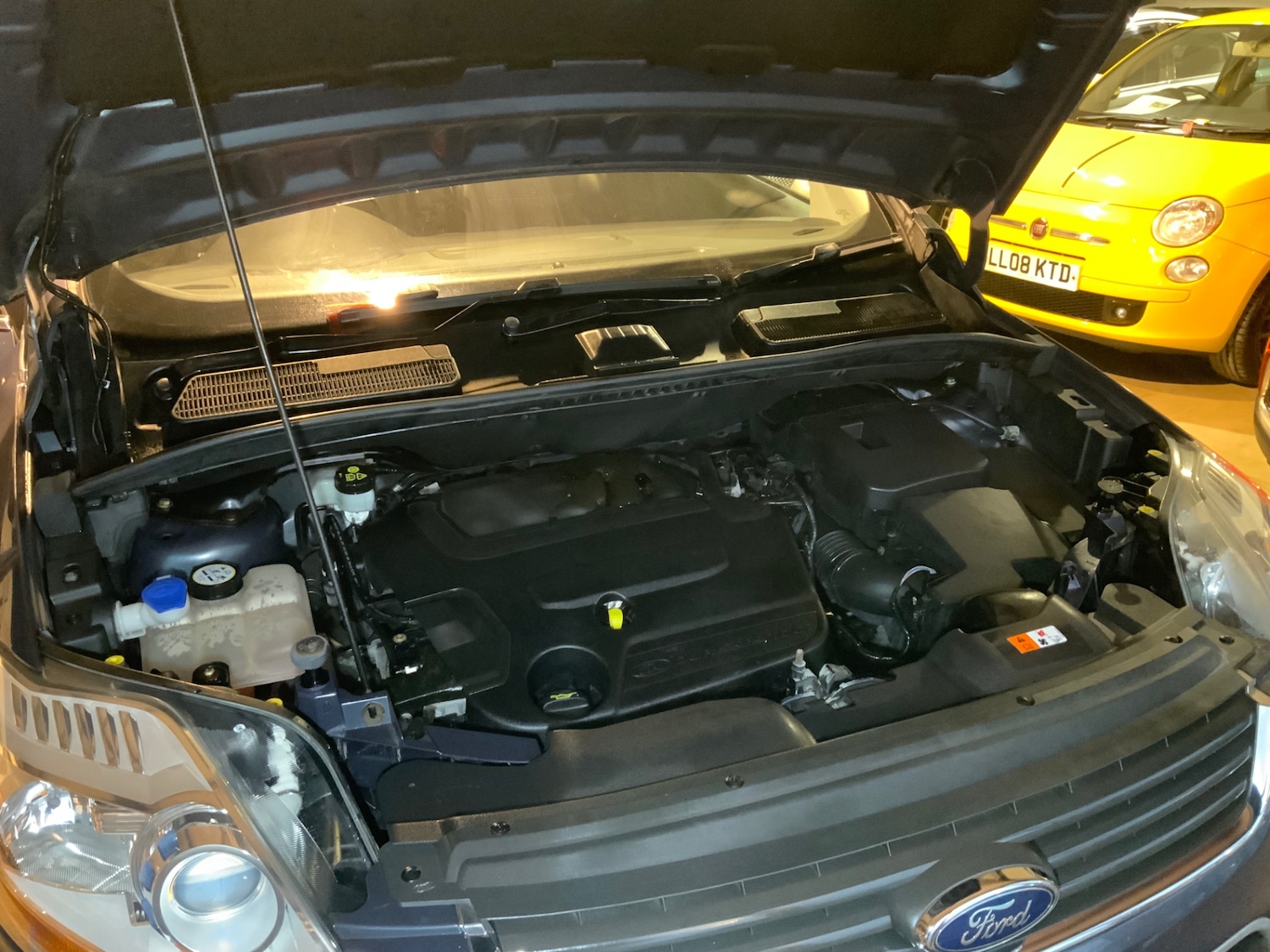 Used Ford Kuga 2012 for sale - 77340603: Photo 21