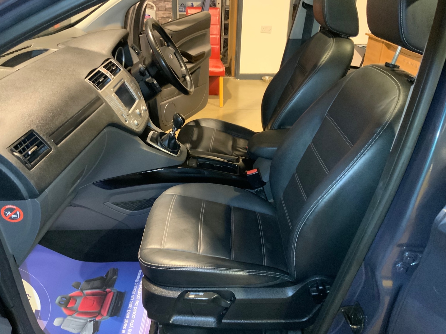 Used Ford Kuga 2012 for sale - 77340603: Photo 9