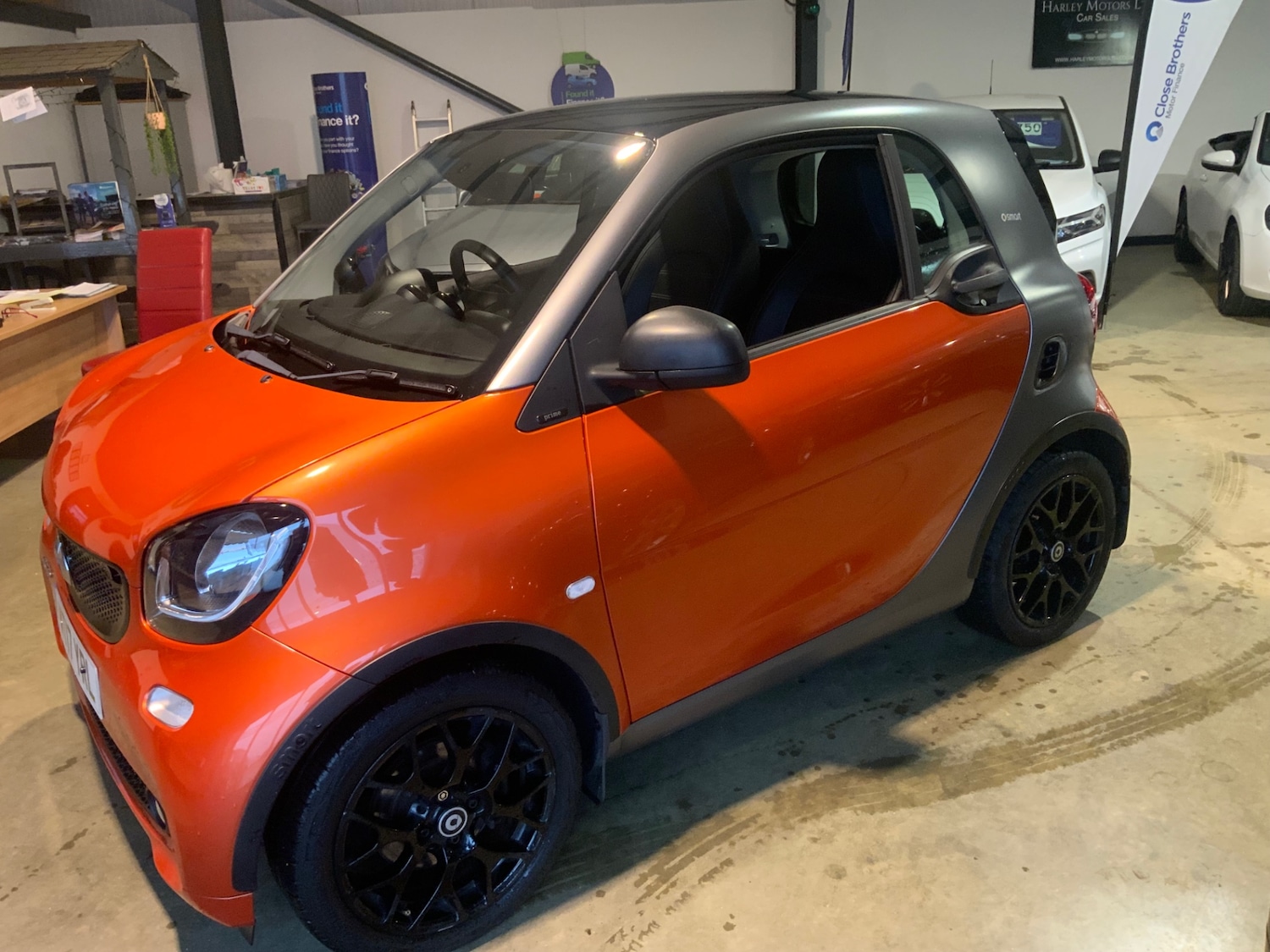 Used smart fortwo 2017 for sale - 76957237: Photo 8