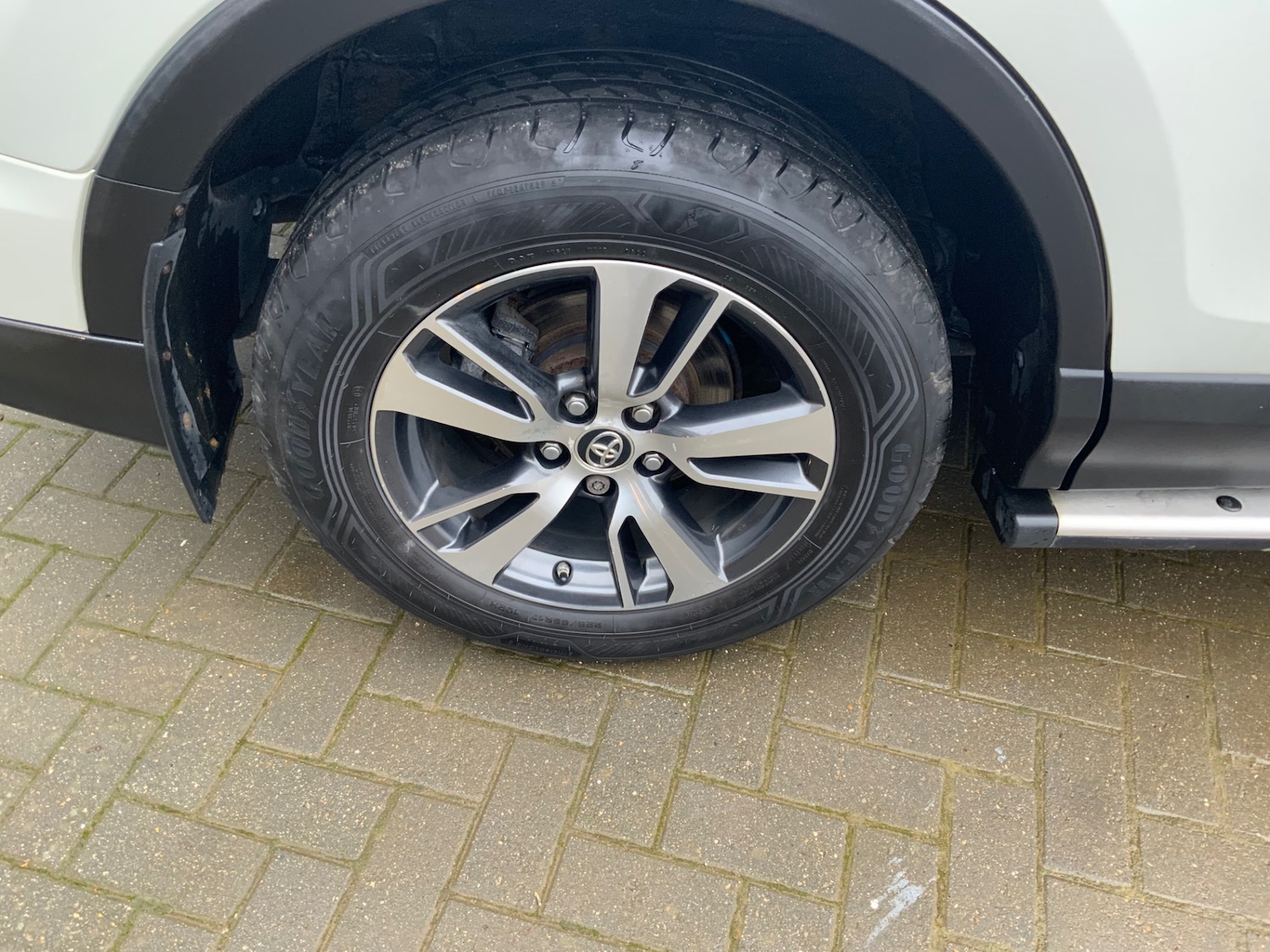 Used Toyota RAV4 2015 for sale - 76877415: Photo 19