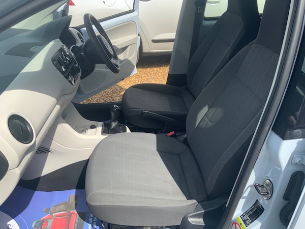 Used Volkswagen up! 2013 for sale - 75075469: Photo 12