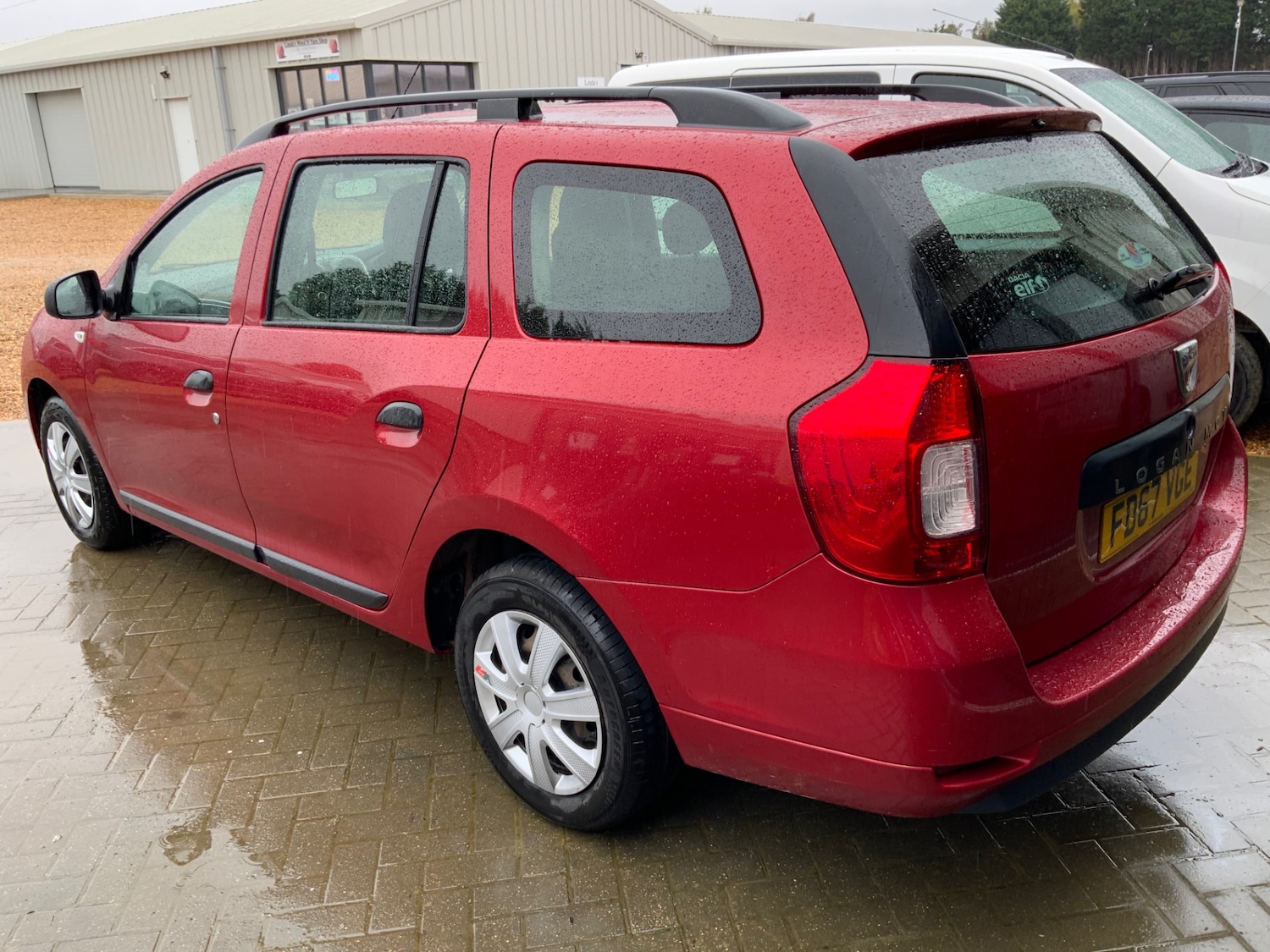 Used Dacia Logan MCV 2018 for sale - 76158389: Photo 2