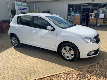 Used Dacia Sandero 2019 for sale - 78105836: Photo