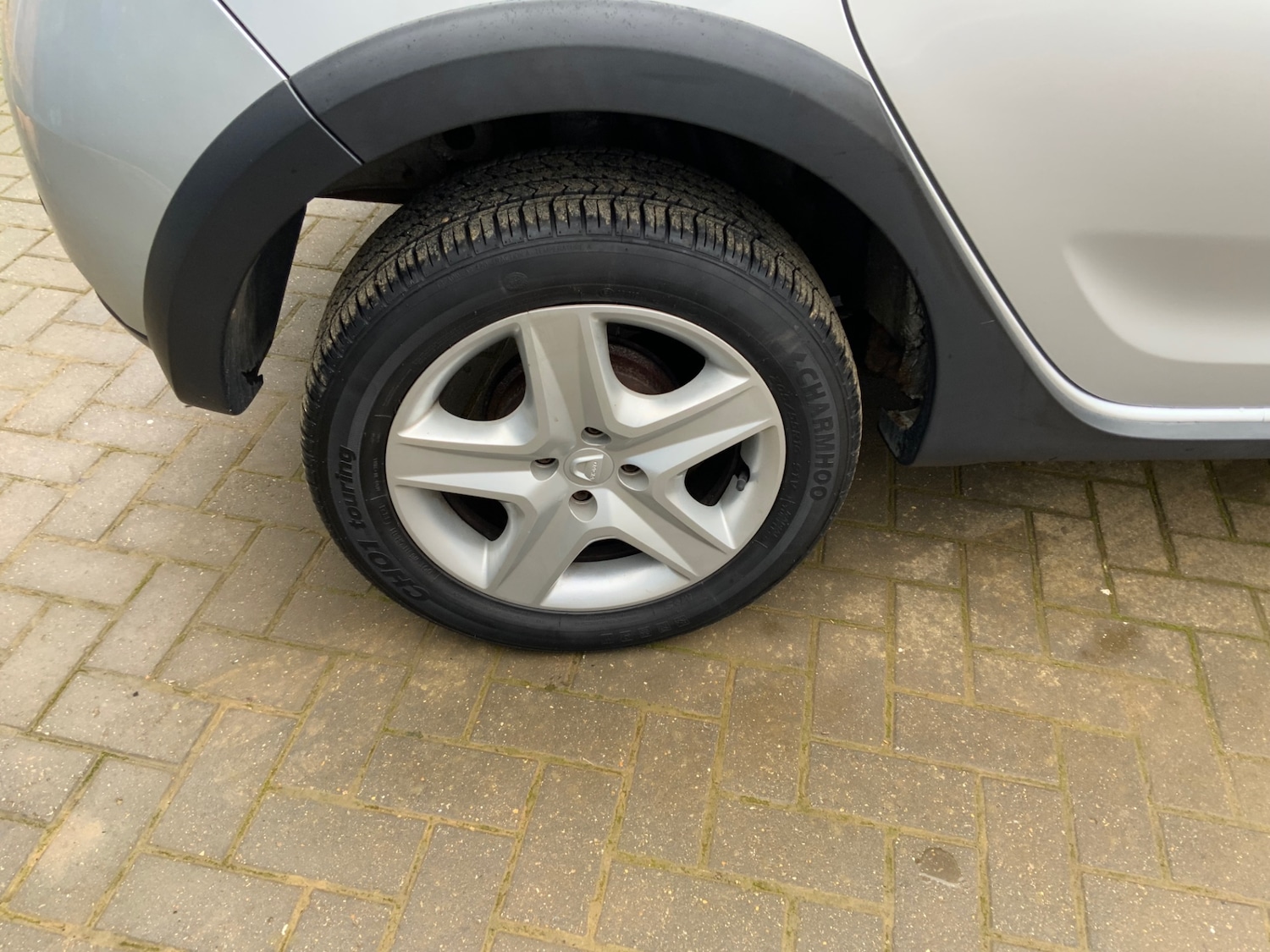 Used Dacia Sandero Stepway 2015 for sale - 77506020: Photo 9