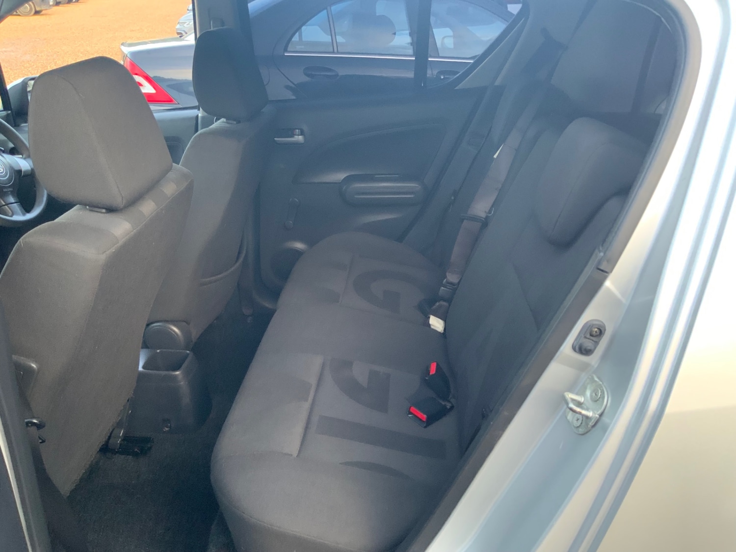 Used Vauxhall Agila 2010 for sale - 77170739: Photo 13