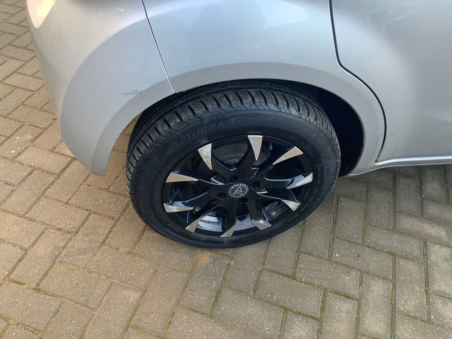 Used Vauxhall Agila 2010 for sale - 77170739: Photo 17