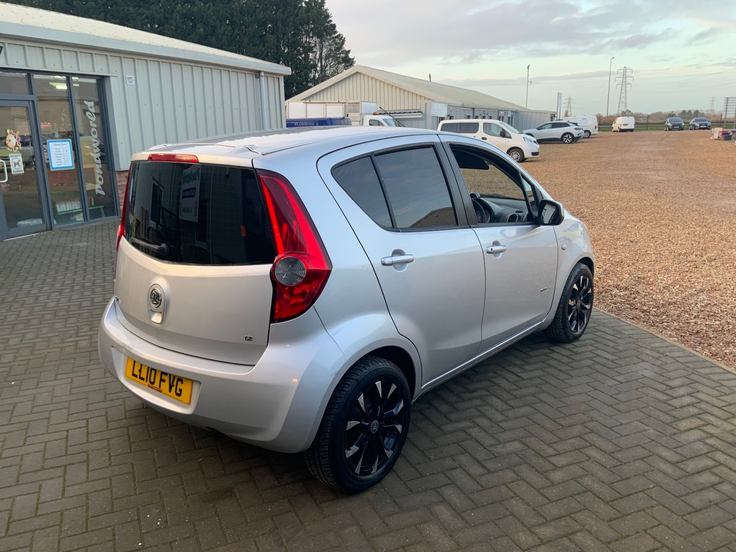 Used Vauxhall Agila 2010 for sale - 77170739: Photo 5