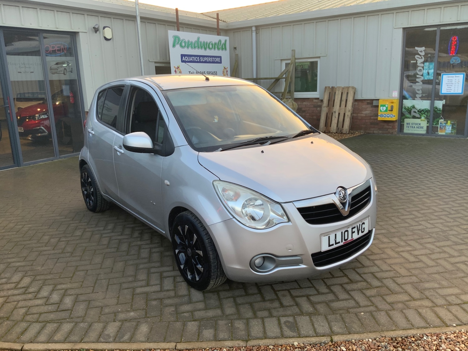 Used Vauxhall Agila 2010 for sale - 77170739: Photo 7