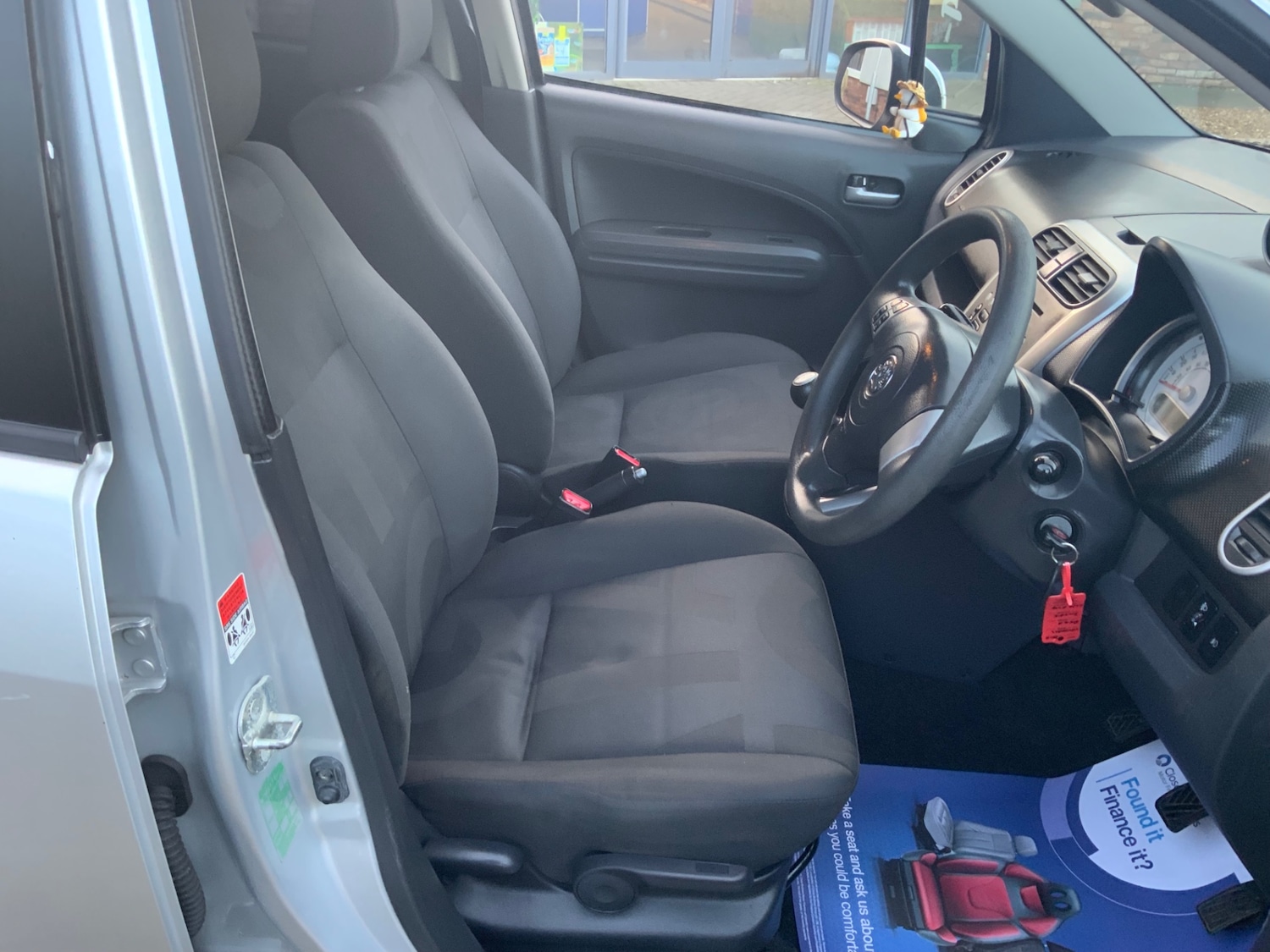 Used Vauxhall Agila 2010 for sale - 77170739: Photo 9