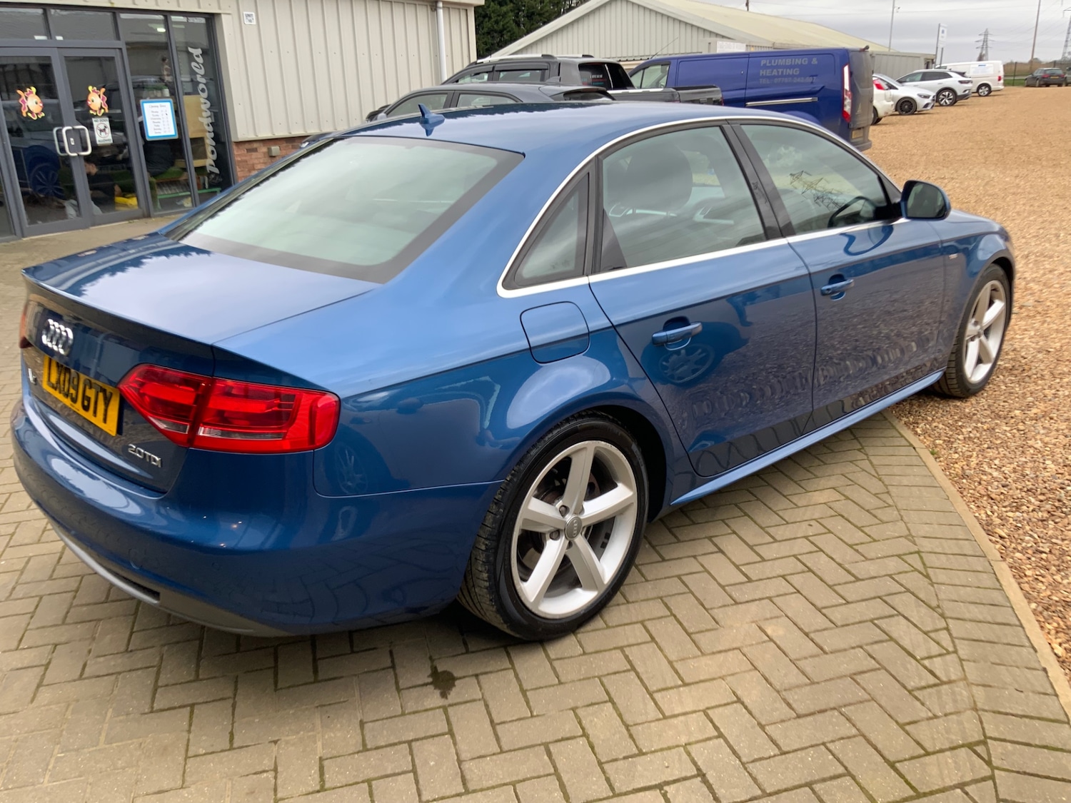 Used Audi A4 2009 for sale - 77845275: Photo 6