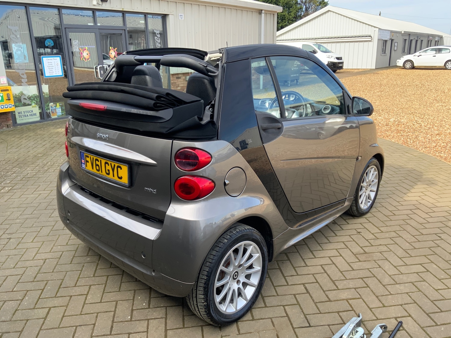 Used smart fortwo 2011 for sale - 77729976: Photo 2
