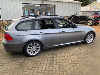 Used BMW 3 Series 2009 for sale - 76809255: Photo