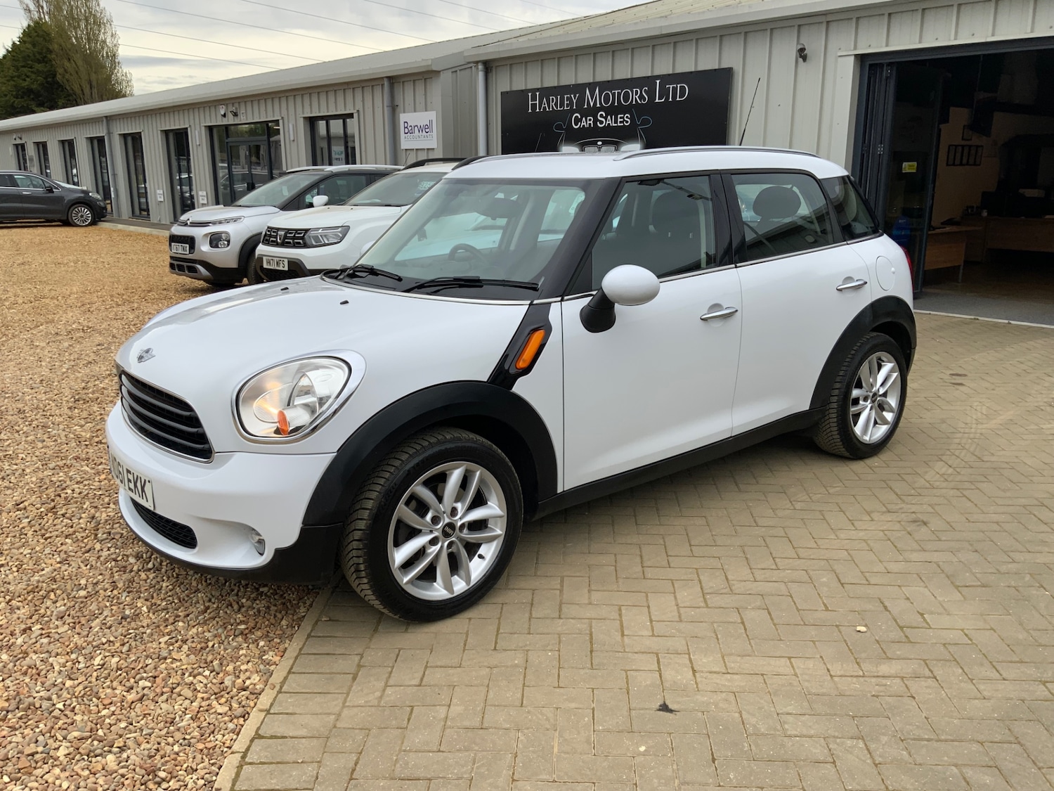 Used MINI Countryman 2011 for sale - 78178277: Photo 5