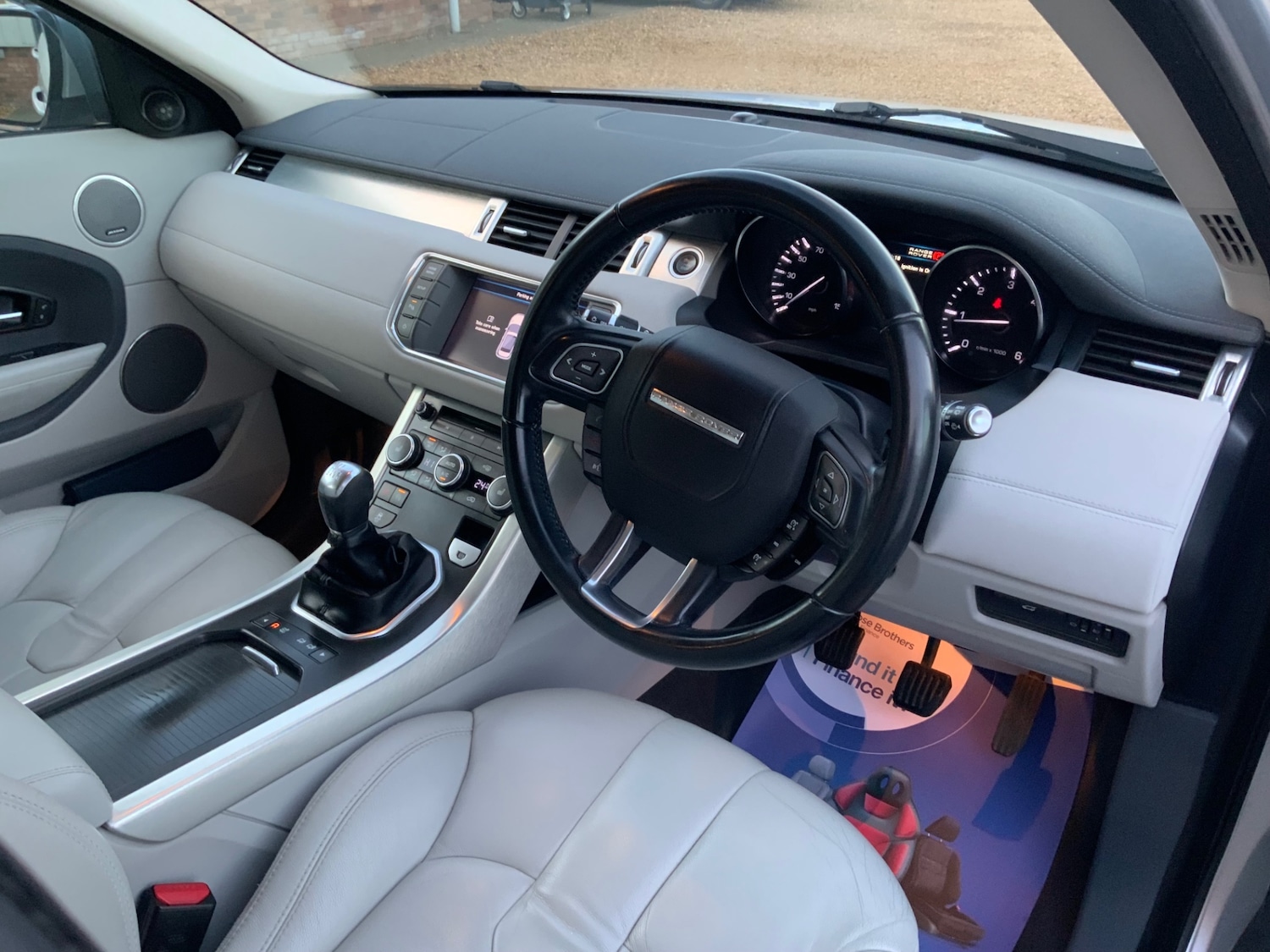 Used Land Rover Range Rover Evoque 2011 for sale - 76426658: Photo 10