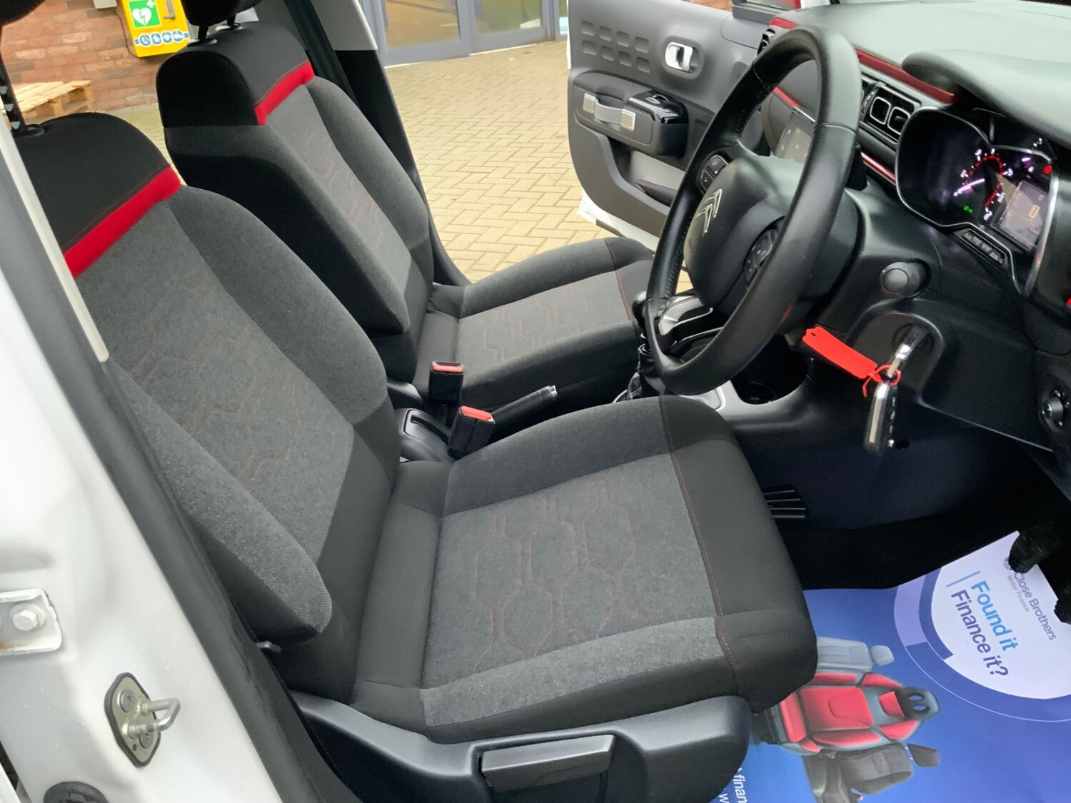 Used Citroen C3 2019 for sale - 76720367: Photo 13