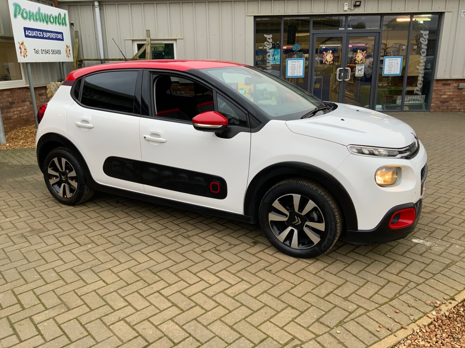 Used Citroen C3 2019 for sale - 76720367: Photo 2