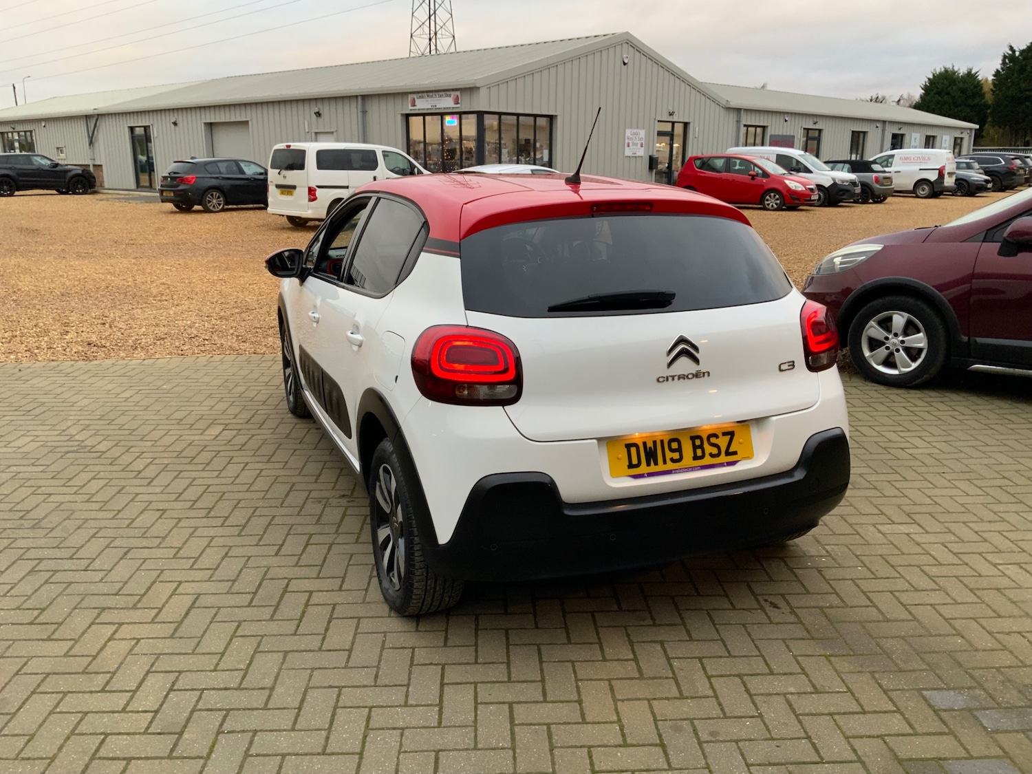 Used Citroen C3 2019 for sale - 76720367: Photo 5