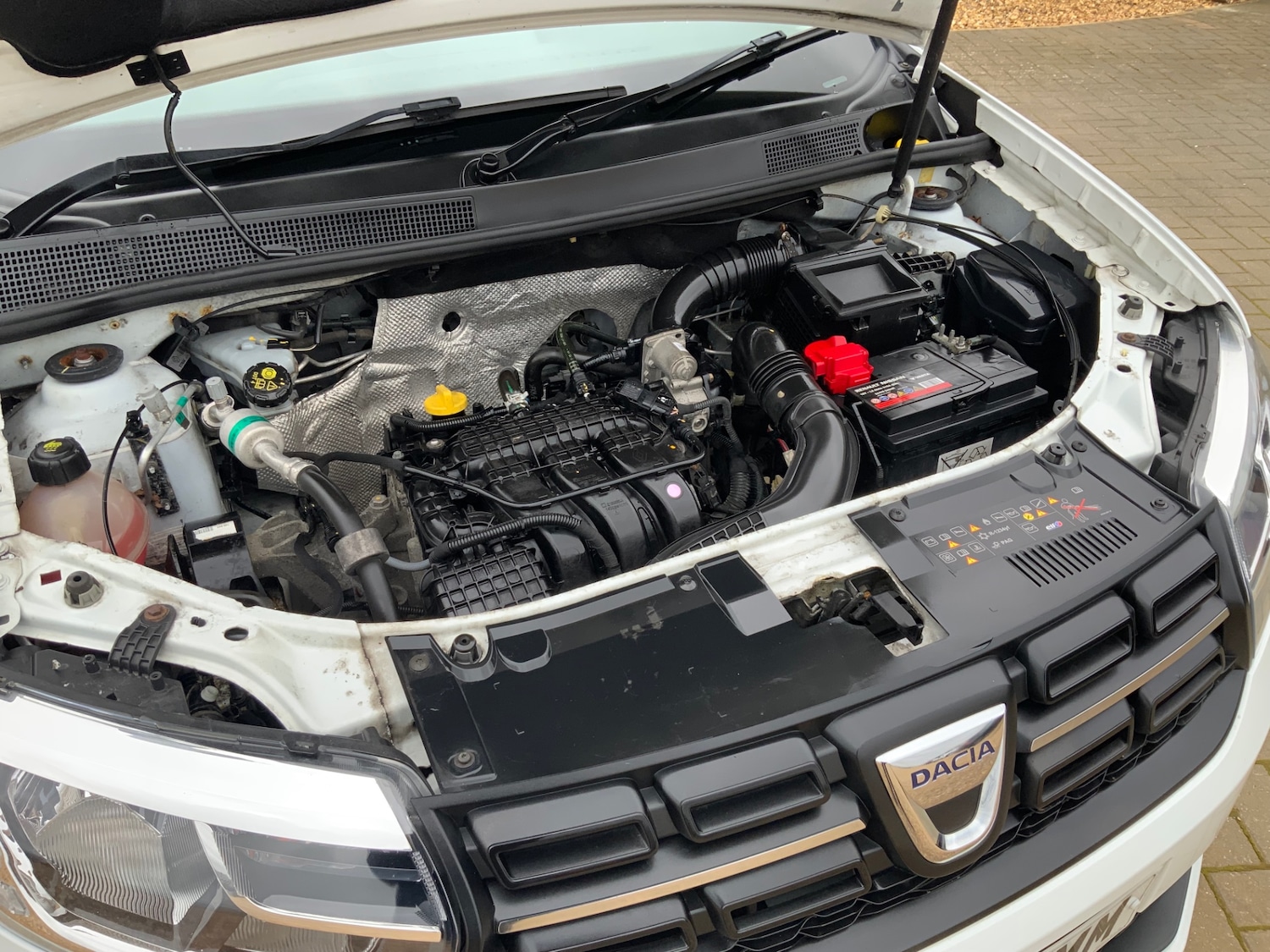 Used Dacia Sandero 2017 for sale - 77997303: Photo 18