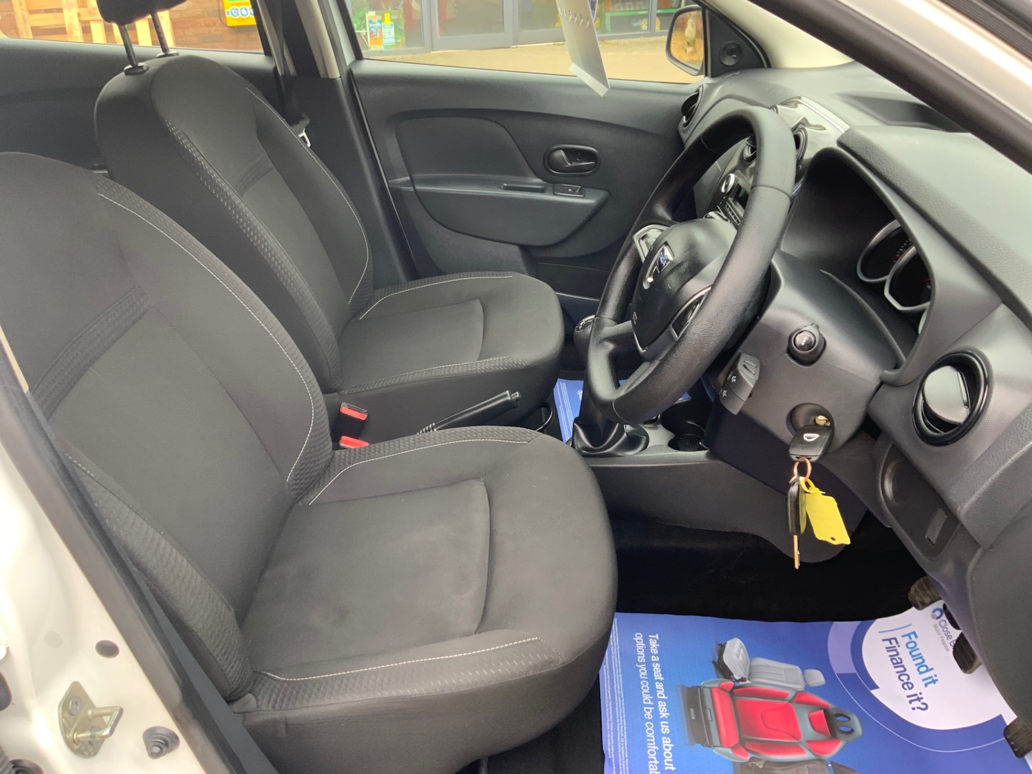 Used Dacia Sandero 2017 for sale - 77997303: Photo 9