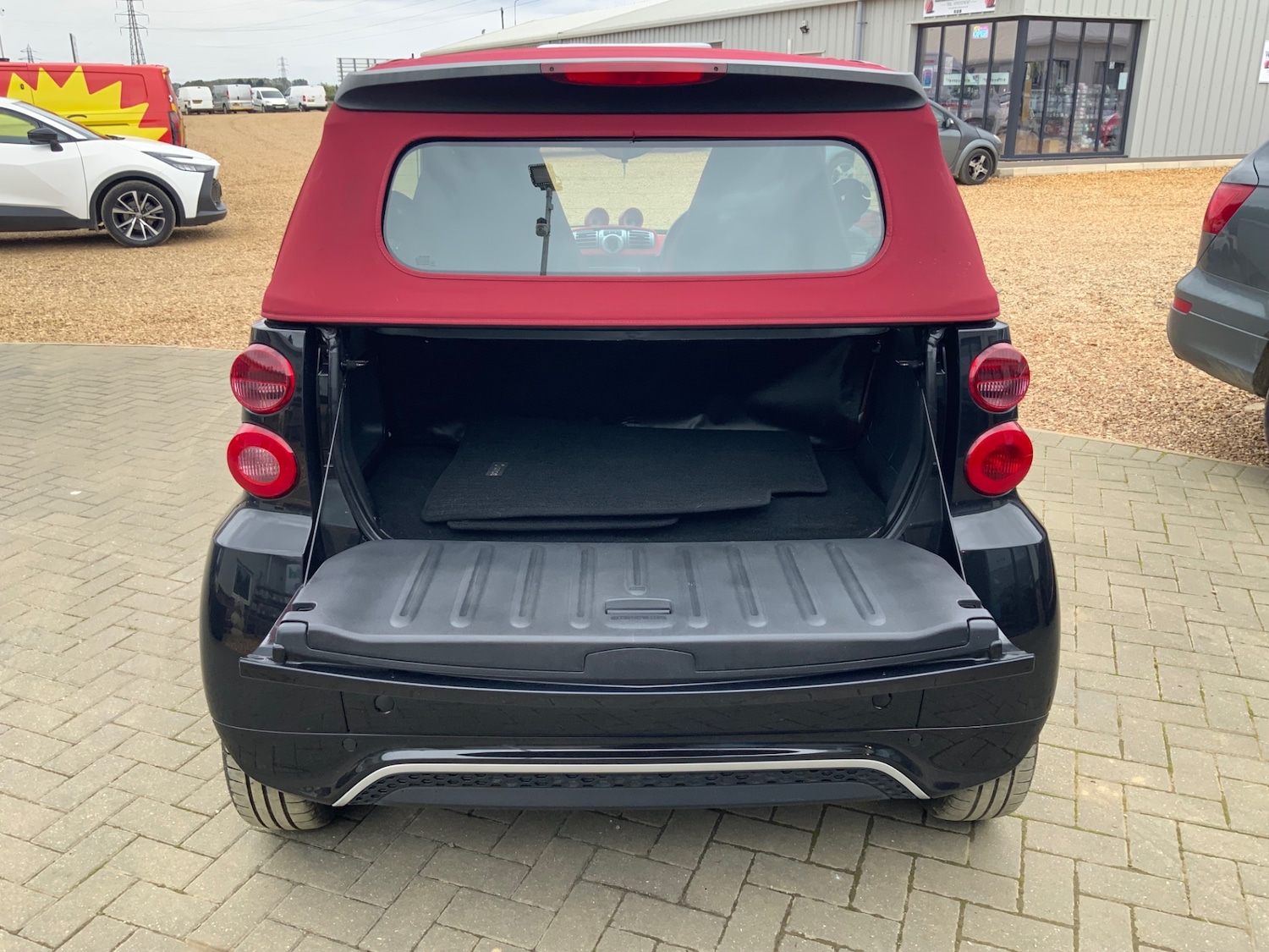 Used smart fortwo 2014 for sale - 76076060: Photo 16