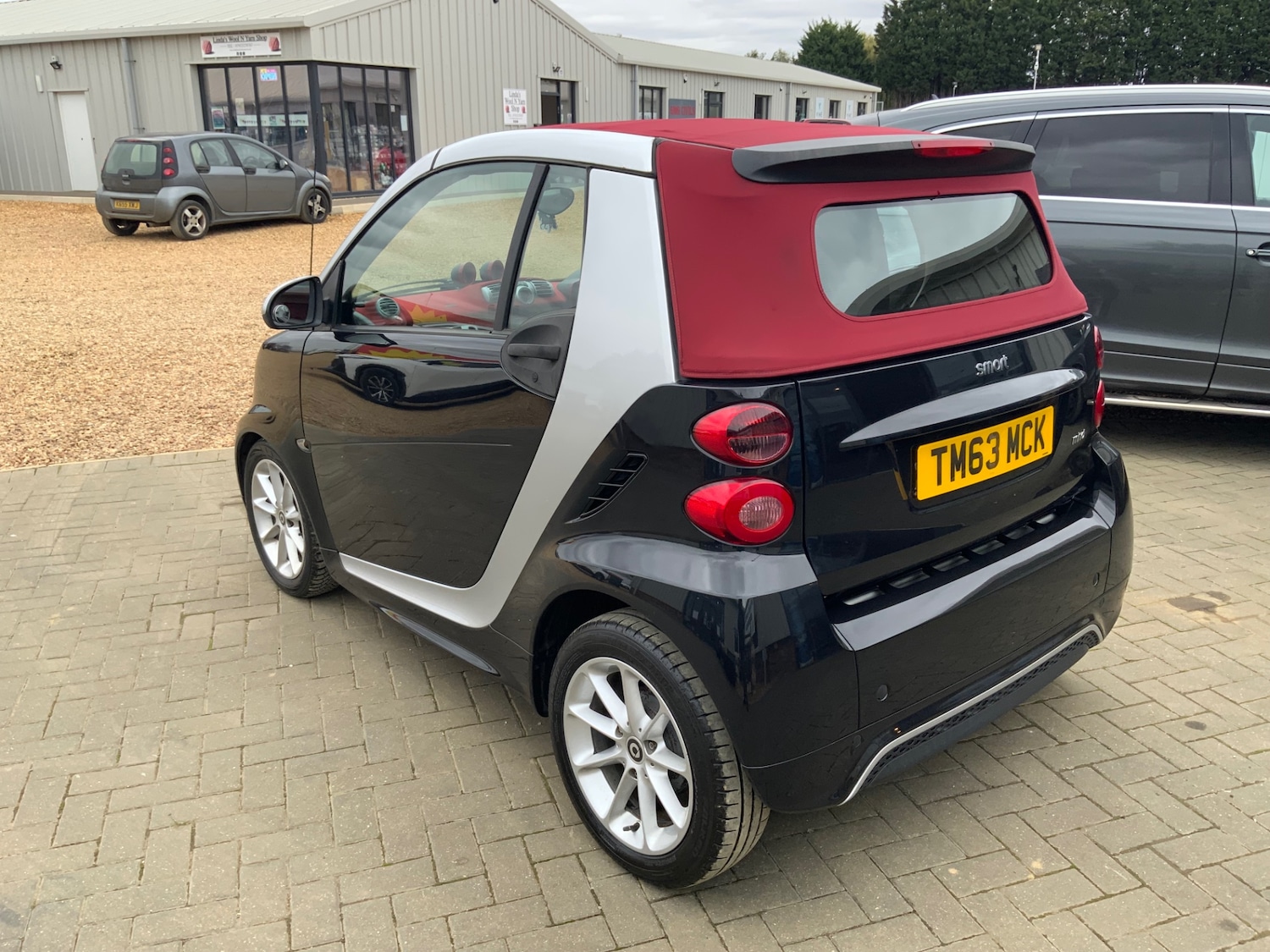 Used smart fortwo 2014 for sale - 76076060: Photo 8