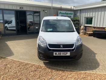 Used Peugeot Partner 2018 for sale - 74770554: Photo
