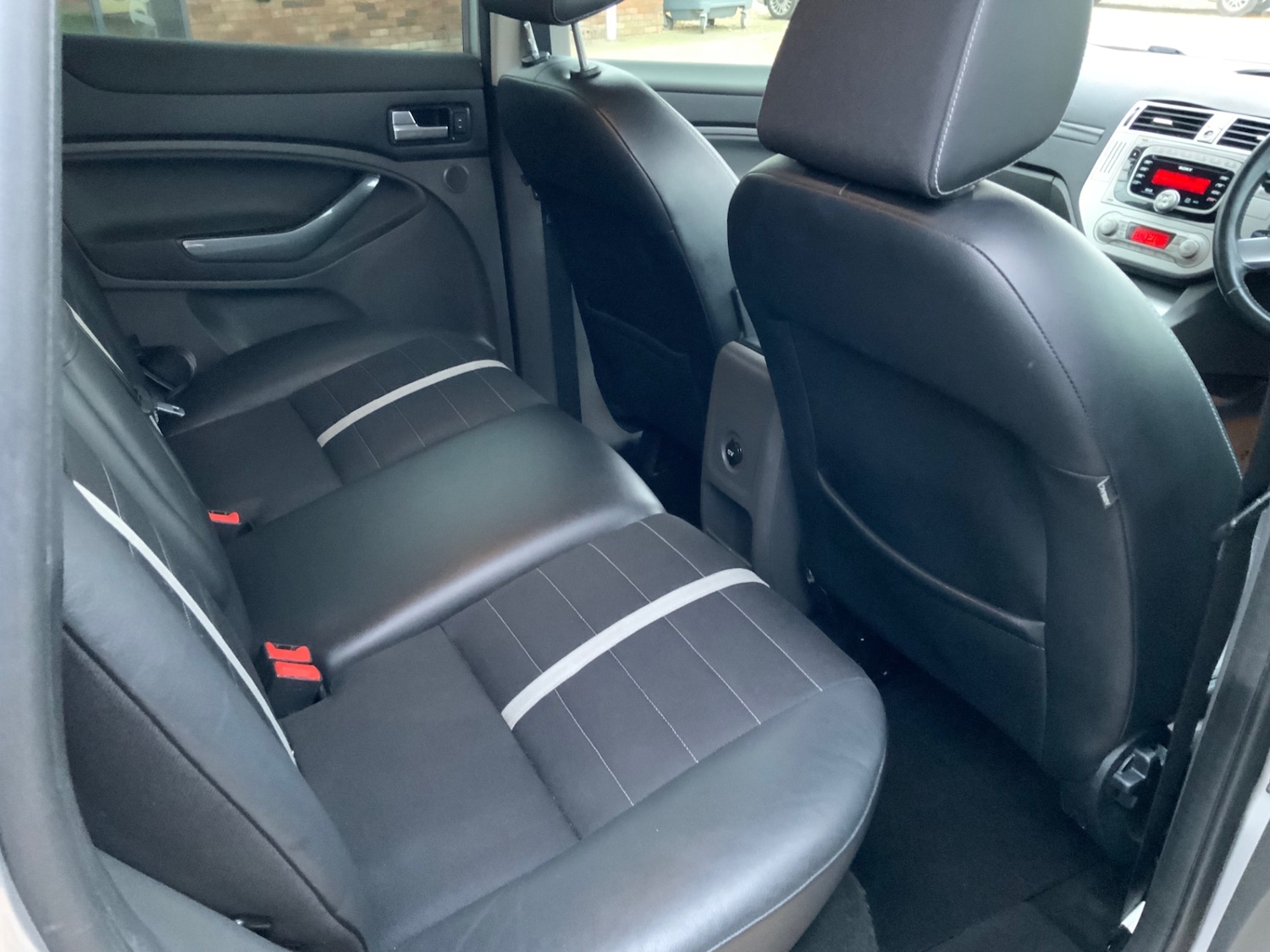 Used Ford Kuga 2011 for sale - 77370195: Photo 14