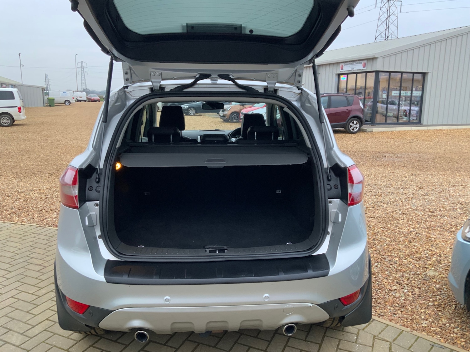 Used Ford Kuga 2011 for sale - 77370195: Photo 17