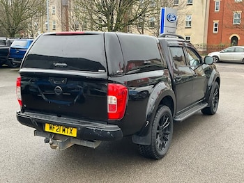 Used Nissan Navara 2021 for sale - 76730346: Photo