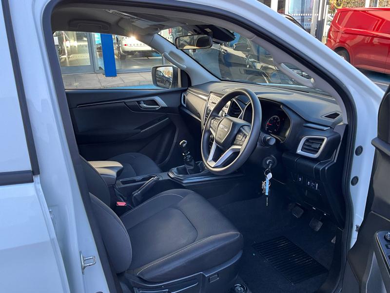 Used Isuzu D-Max 2022 for sale - 76766970: Photo 16