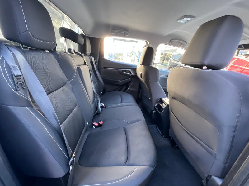 Used Isuzu D-Max 2022 for sale - 76766970: Photo 18