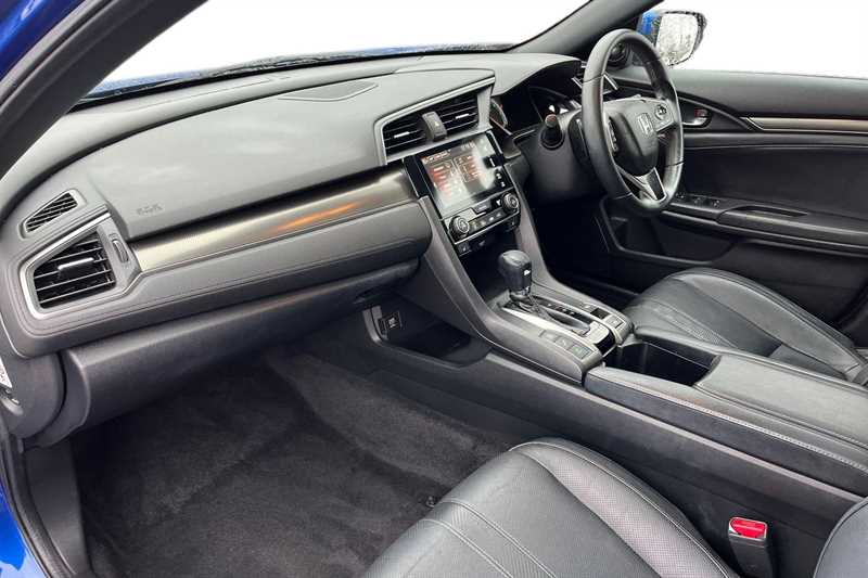 Used Honda Civic 2017 for sale - 77428446: Photo 2