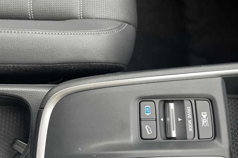 Used Honda CR-V 2023 for sale - 77068107: Photo 23