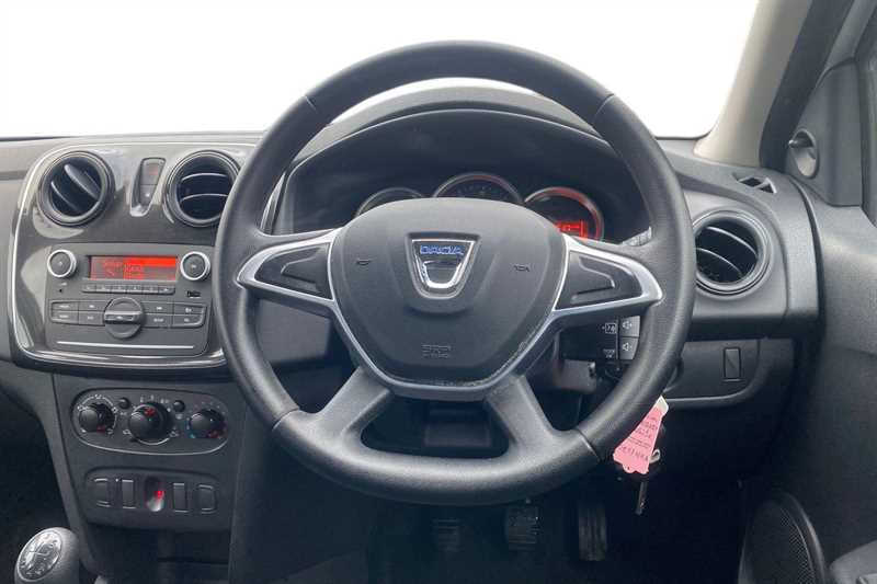 Used Dacia Sandero 2017 for sale - 76668415: Photo 13