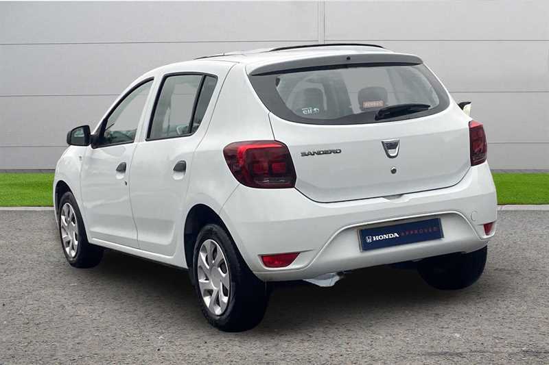 Used Dacia Sandero 2017 for sale - 76668415: Photo 3