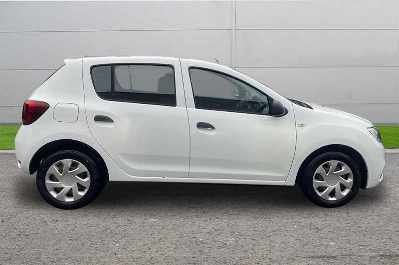 Used Dacia Sandero 2017 for sale - 76668415: Photo 5