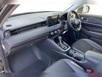 Used Honda HR-V 2023 for sale - 77068111: Photo