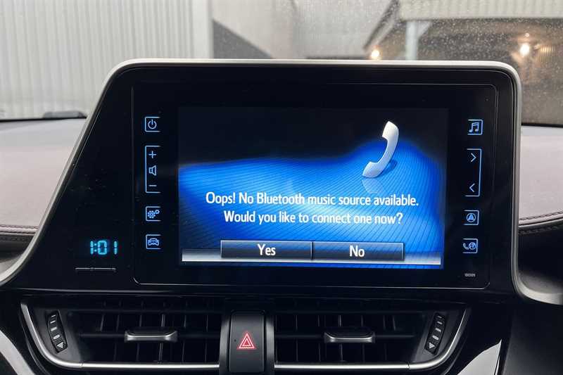 Used Toyota C-HR for sale - 76999856: Photo 14