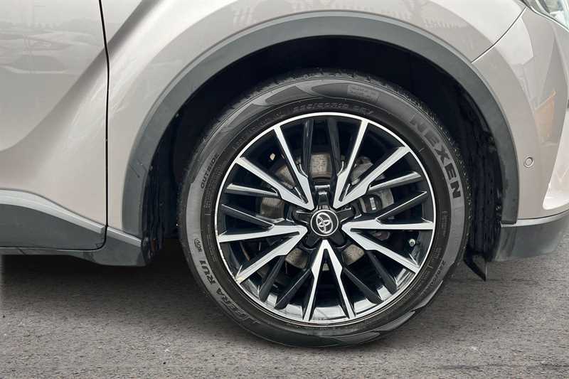 Used Toyota C-HR for sale - 76999856: Photo 9