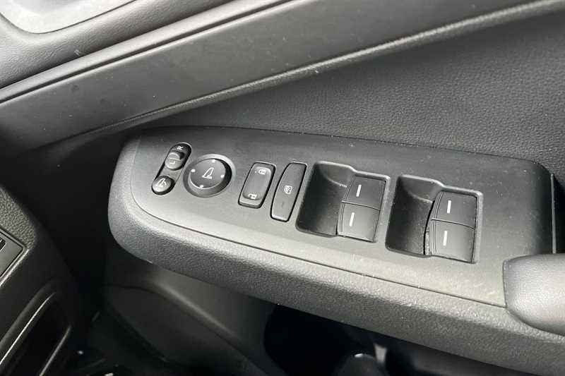 Used Honda HR-V 2023 for sale - 76169082: Photo 18