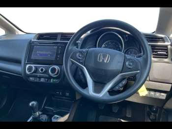 Used Honda Jazz 2018 for sale - 75452060: Photo