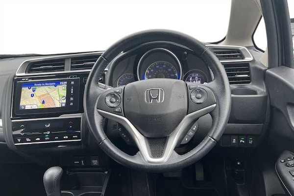 Used Honda Jazz 2019 for sale - 76286498: Photo 13