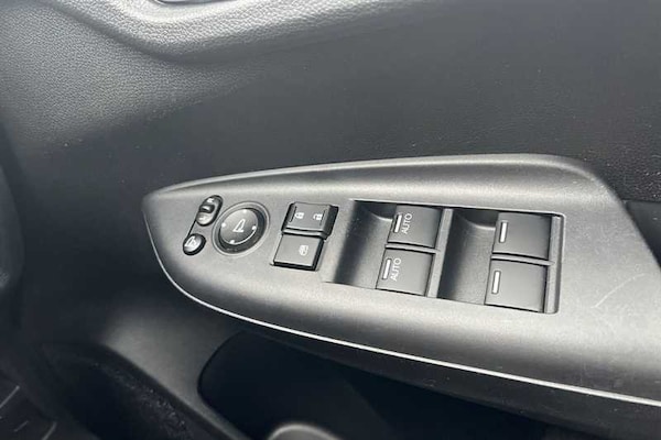 Used Honda Jazz 2019 for sale - 76286498: Photo 18