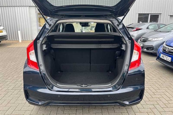 Used Honda Jazz 2019 for sale - 76286498: Photo 20