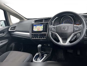 Used Honda Jazz 2019 for sale - 76286498: Photo 4