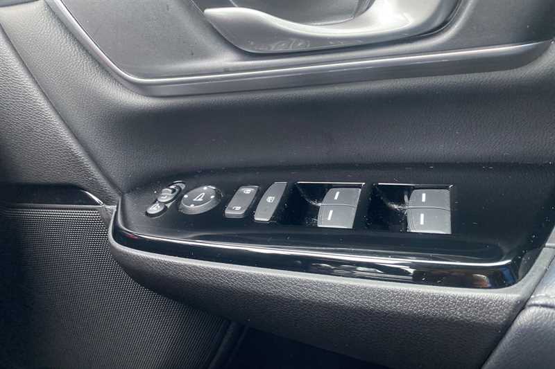 Used Honda CR-V 2023 for sale - 77031788: Photo 18