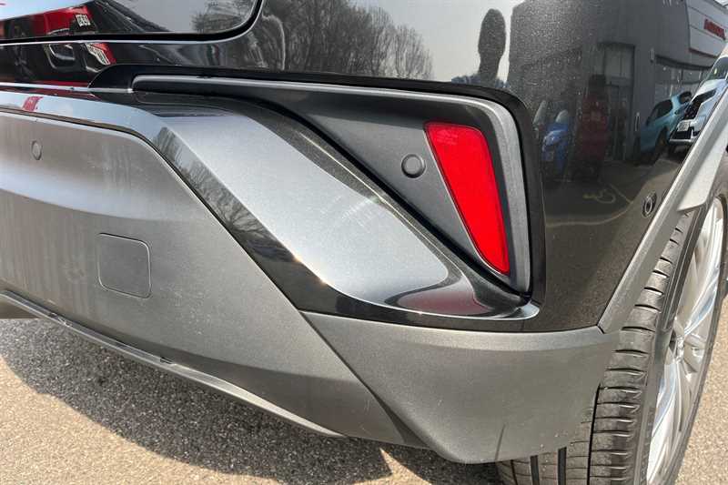 Used Toyota C-HR 2023 for sale - 77996785: Photo 24