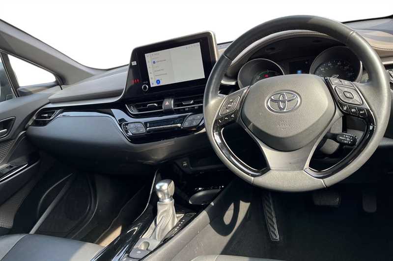 Used Toyota C-HR 2023 for sale - 77996785: Photo 4
