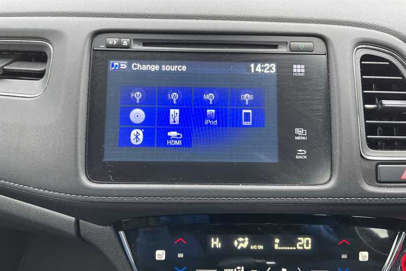 Used Honda HR-V 2020 for sale - 77841804: Photo 15